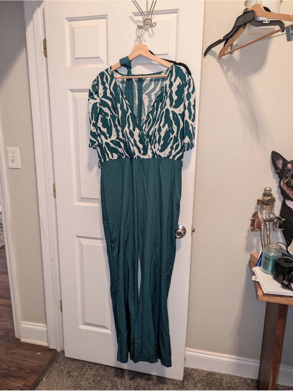 Teal Printed pattern V-Neck Jumpsuit with tie waist sash